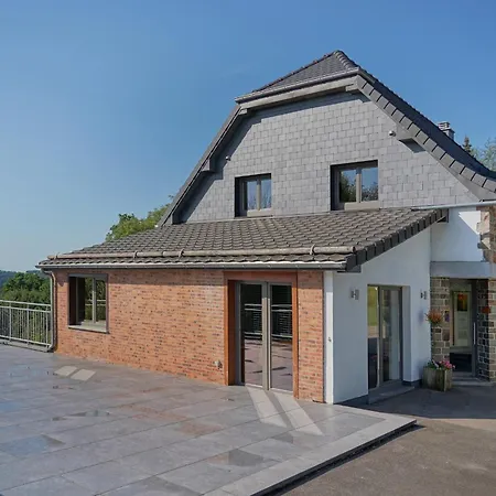 Дом отдыха Le Bonheur De La Cascade 24 Pers - Malmedy, Wellness, Jardin, Confort Мальмеди